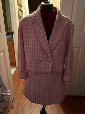 SHEIN Pink Houndstooth Two-Piece Blazer and Skirt Set